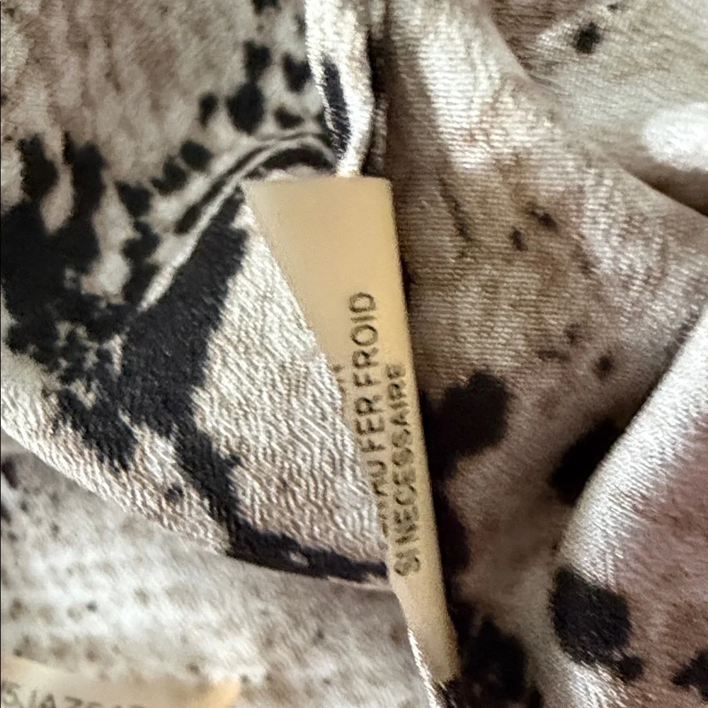 Calvin Klein Pink & Cream Ombre Snake-Print Blouse• EUC ore-owned condition - Picture 11 of 15